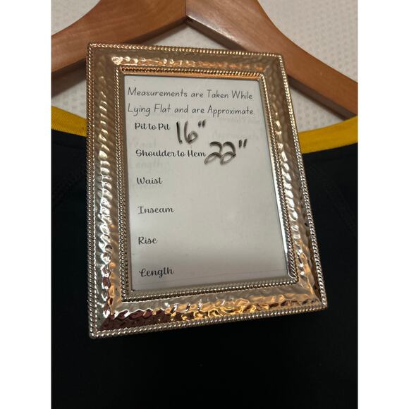 Women’s Pittsburgh Steelers Rhinestone V-Neck 3/4 Sleeve Shirt Black Gold – XS - Picture 8 of 9